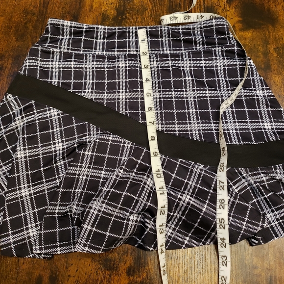Plaid skort with full mini skirt, ruffles and shorts inside, tennis skort - Picture 5 of 5